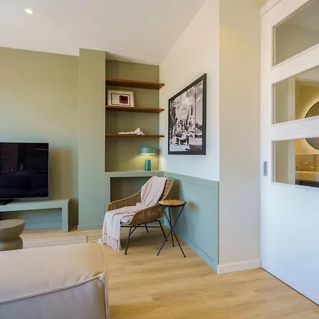Spaces Mediterranean Penthouse Апартаменты *